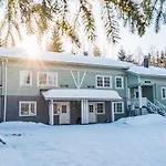 Lomaperkkiö Huoneisto Vuokatti