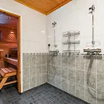 Lomaperkkiö Huoneisto *